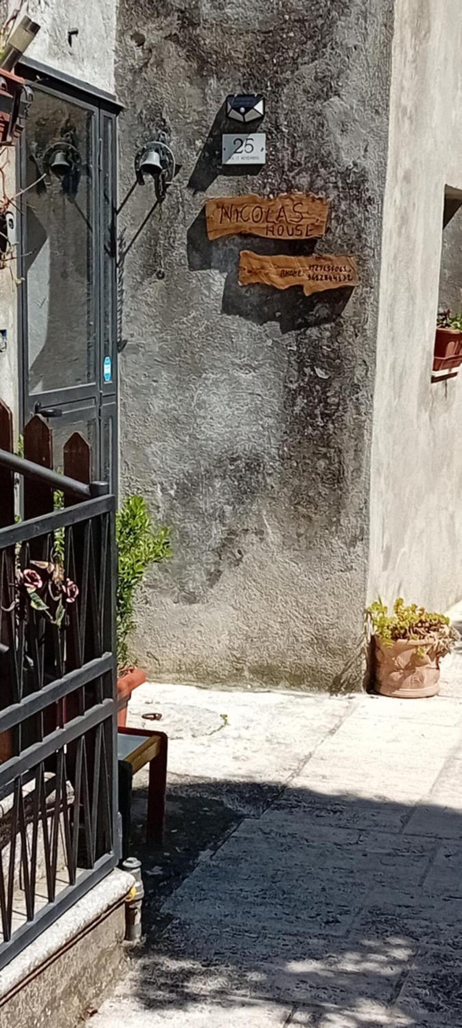 Nicolas House Campiglia d'Orcia Экстерьер фото